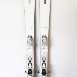 SKI D'OCCASION FEMME ROSSIGNOL NOVA 8 CA + FIXATION TEST 2020